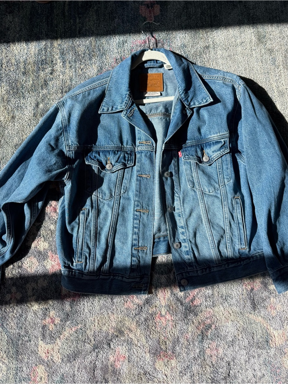 Levi’s 90s Trucker Jacket - Picture 2 of 3
